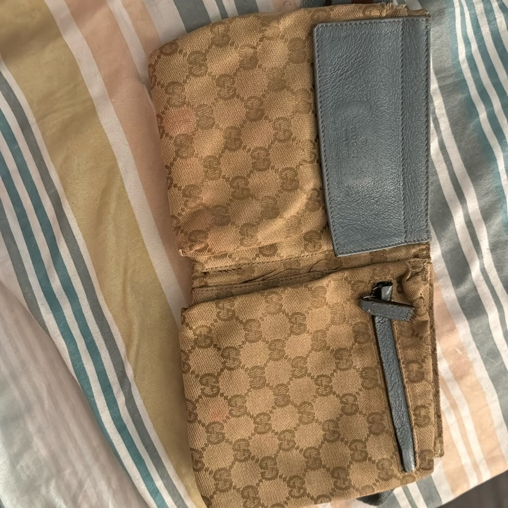 Authentic classic gucci belt bag